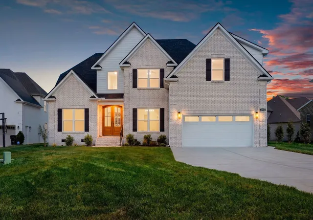 Photo 2 of Single family home for sale at 2511 Colleen Dr, Murfreesboro, TN 37128 | MLS# 3528593 | Listing updated on 2026-08-30