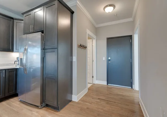 Listing Photo 4 - Condo for sale in building located at 4405 Kentucky Ave, Nashville, TN 37209 - Unit #402