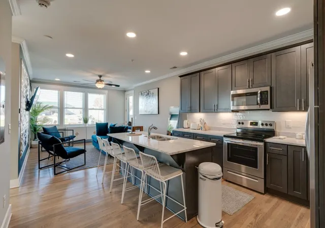 Listing Photo 5 - Condo for sale in building located at 4405 Kentucky Ave, Nashville, TN 37209 - Unit #402