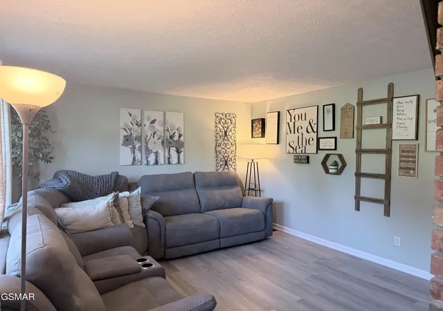Photo 3 of Single family home for sale at 1107 Smyth Street, New Tazewell, TN 37825 | MLS# 3528602 | Listing updated on 2026-10-06