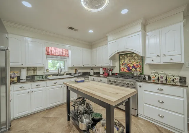 Photo 4 of Single family home for sale at 60 Avalon Pl, Savannah, TN 38372 | MLS# 3528655 | Listing updated on 2026-08-31