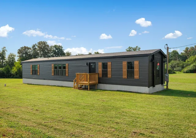 Photo 1 of Manufactured home for sale at 339 Old Blue Springs Rd, Smithville, TN 37166 | MLS# 3529177 | Listing updated on 2026-09-08