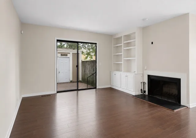 Photo 2 of Townhouse for sale at 852 Todd Preis Dr, Nashville, TN 37221 | MLS# 3546505 | Listing updated on 2026-09-19