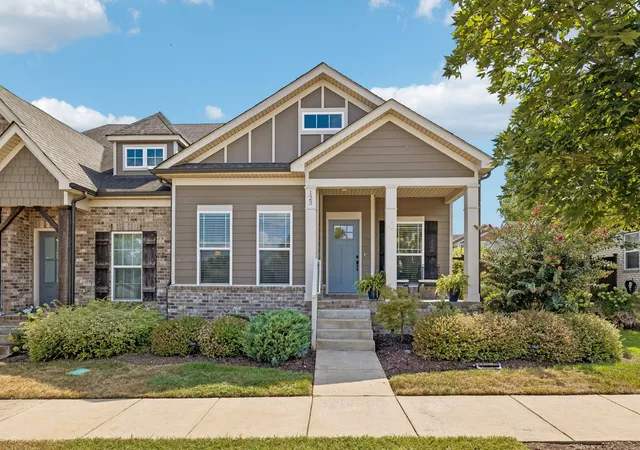 Photo 1 of Sale Pending at 123 Spade Leaf Blvd, Hendersonville, TN 37075 | MLS# 3545086 | Listing updated on 2026-10-06