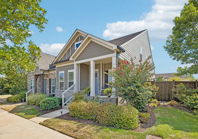 Photo 3 of Sale Pending at 123 Spade Leaf Blvd, Hendersonville, TN 37075 | MLS# 3545086 | Listing updated on 2026-10-06