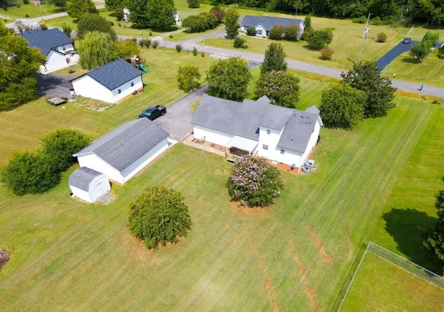 Photo 4 of Single family home for sale at 149 Tyler Dr, Shelbyville, TN 37160 | MLS# 3528766 | Listing updated on 2026-09-22
