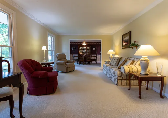 Photo 3 of Sale Pending at 422 Kimberly Dr, Clarksville, TN 37043 | MLS# 3542198 | Listing updated on 2026-10-06