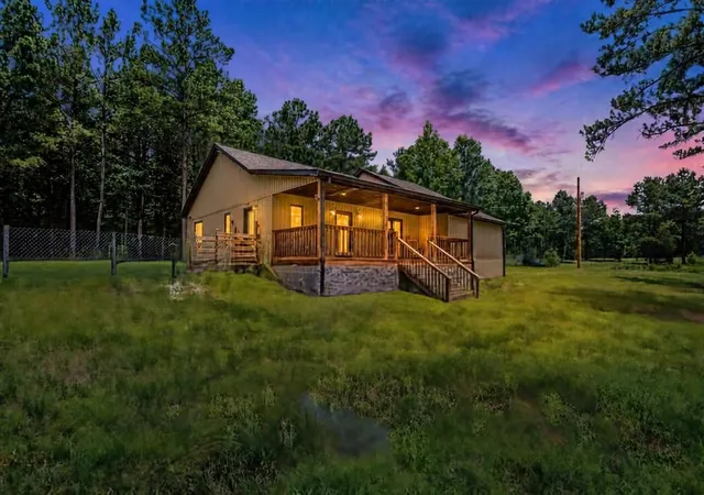 Photo 1 of Single family home for sale at 351 Katelyn Dr, Holladay, TN 38341 | MLS# 3528839 | Listing updated on 2026-10-09