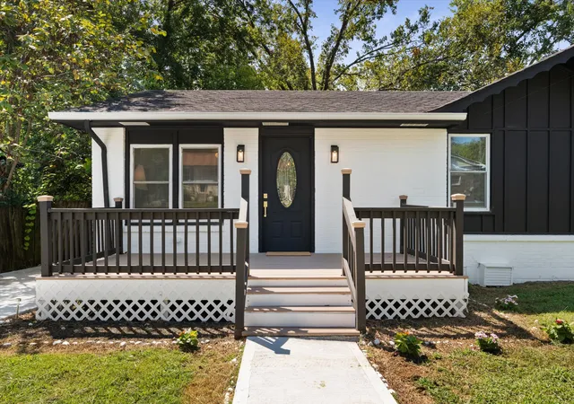 Photo 2 of Single family home for sale at 2503 Allenwood Dr, Nashville, TN 37207 | MLS# 3528945 | Listing updated on 2026-09-05