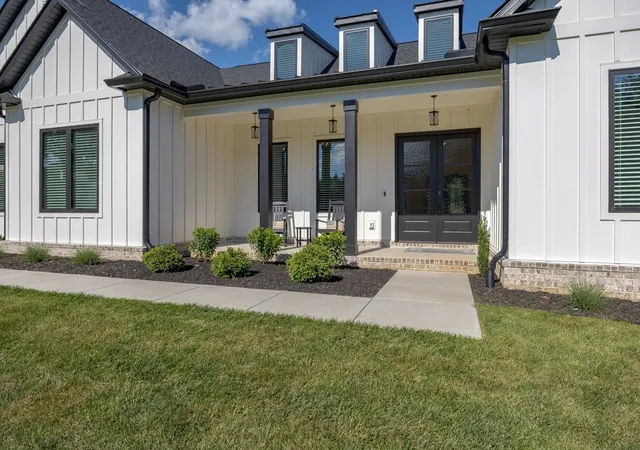 Photo 1 of Single family home for sale at 2207 Carpenter Brg Rd, Columbia, TN 38401 | MLS# 3531785 | Listing updated on 2026-09-06