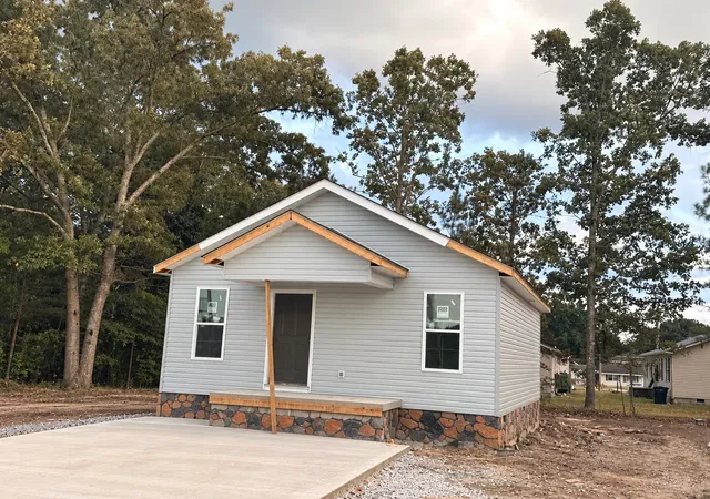 Single family home for sale at 546 Highland Ln, Tullahoma, TN 37388 | MLS# 3528958