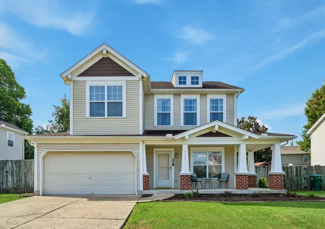 Photo 1 of Single family home for sale at 7141 Commonwealth Cir, Nashville, TN 37221 | MLS# 3528904 | Listing updated on 2026-08-29