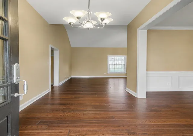 Photo 3 of Single family home for sale at 117 Bloomsbury Dr, Portland, TN 37148 | MLS# 3531851 | Listing updated on 2026-10-07