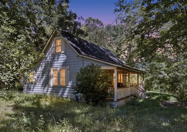Photo 2 of Single family home for sale at 118 Crim Rd, Mc Minnville, TN 37110 | MLS# 3528969 | Listing updated on 2026-08-30