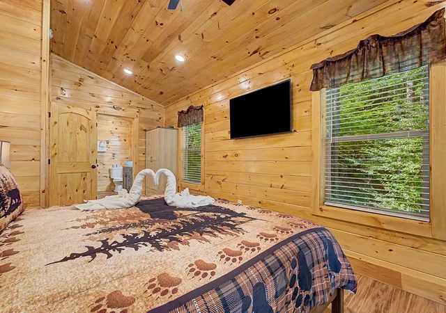 Photo 3 of Single family home for sale at 1423 School House Gap Rd, Sevierville, TN 37876 | MLS# 3528964 | Listing updated on 2026-09-24