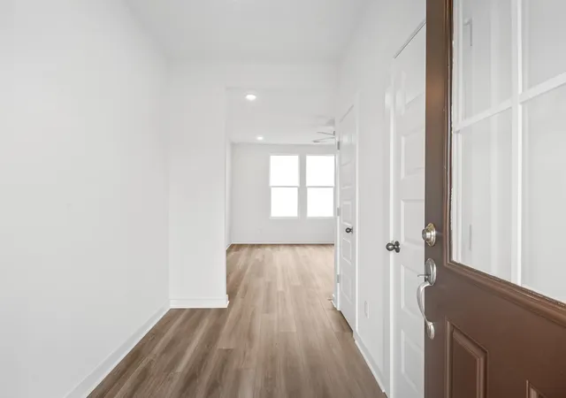 Photo 2 of Single family home for sale at 1972 Boger Dr, White House, TN 37188 | MLS# 3528990 | Listing updated on 2026-09-19