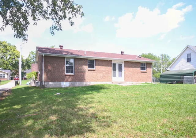 17th image of 410 Bancroft Dr, Clarksville, TN 37042 | MLS# 3528993