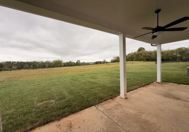Photo 2 of Single family home for sale at 5037 Fairhaven Cir, Thompsons Station, TN 37179 | MLS# 3528989 | Listing updated on 2026-10-11