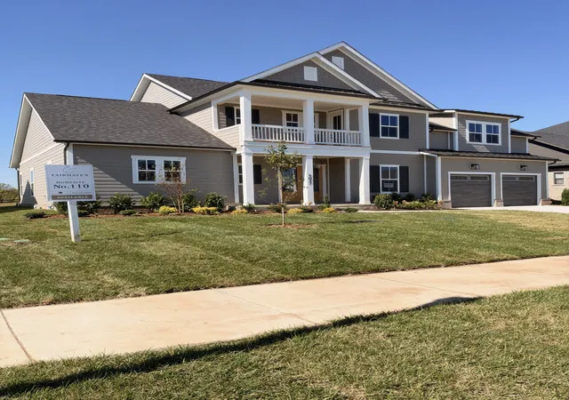 Photo 3 of Single family home for sale at 5037 Fairhaven Cir, Thompsons Station, TN 37179 | MLS# 3528989 | Listing updated on 2026-10-10