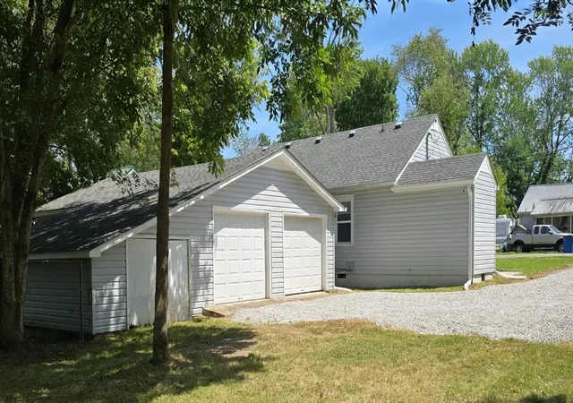 Photo 3 of Single family home for sale at 608 Polk St, Manchester, TN 37355 | MLS# 3529026 | Listing updated on 2026-09-25