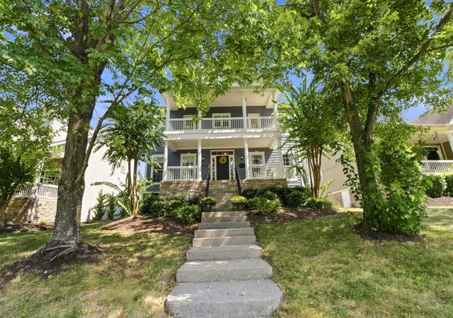 Photo 3 of Single family home for sale at 3026 Oxford Glen Dr, Franklin, TN 37067 | MLS# 3546094 | Listing updated on 2026-09-28