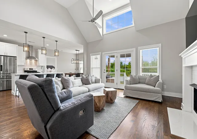 Photo 1 of Single family home for sale at 221 Downeymeade Dr, Nashville, TN 37214 | MLS# 3529077 | Listing updated on 2026-09-15