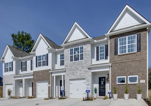 Townhouse for sale at 106 Mackenzie Way, Lewisburg, TN 37091 | MLS# 3531206