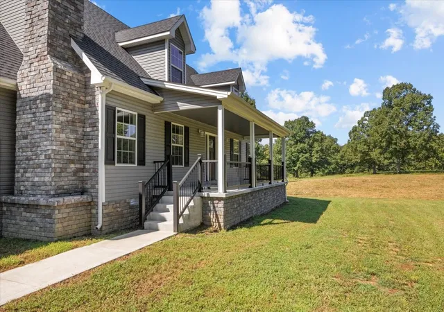 Photo 2 of Single family home for sale at 718 Darrell Rye Rd, Erin, TN 37061 | MLS# 3529131 | Listing updated on 2026-10-13