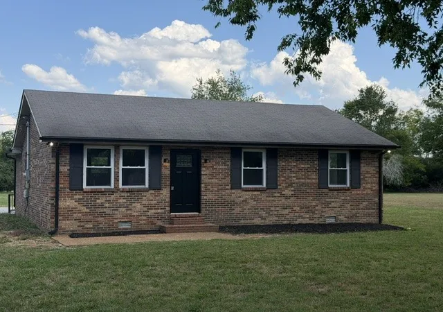 Photo 3 of Single family home for sale at 1359 Rutledge Ln, Lebanon, TN 37087 | MLS# 3529117 | Listing updated on 2026-09-22