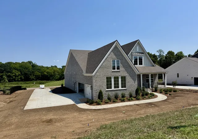 Photo 1 of Single family home for sale at 576 Baker Rd, Columbia, TN 38401 | MLS# 3530538 | Listing updated on 2026-09-01