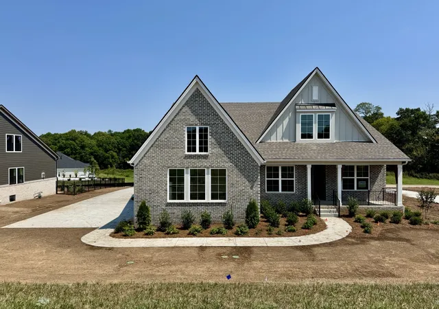 Photo 2 of Single family home for sale at 576 Baker Rd, Columbia, TN 38401 | MLS# 3530538 | Listing updated on 2026-09-01