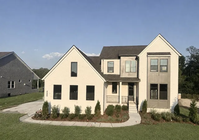 Photo 1 of Single family home for sale at 572 Baker Rd, Columbia, TN 38401 | MLS# 3530536 | Listing updated on 2026-09-03