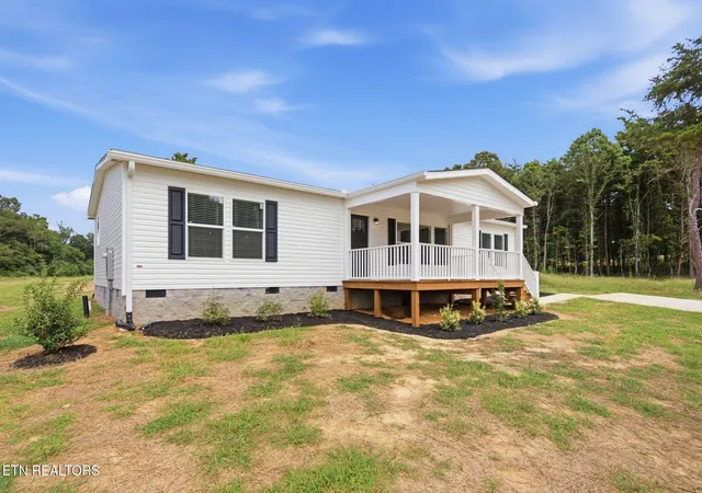 Photo 1 of Manufactured home for sale at 463 County Road 784a, Etowah, TN 37331 | MLS# 3529129 | Listing updated on 2026-08-29
