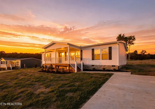 Photo 2 of Manufactured home for sale at 463 County Road 784a, Etowah, TN 37331 | MLS# 3529129 | Listing updated on 2026-08-29