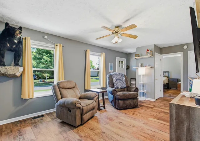 Photo 3 of Single family home for sale at 109 Bonnie Dr, Portland, TN 37148 | MLS# 3529633 | Listing updated on 2026-09-03