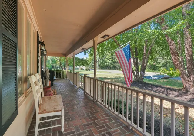 Photo 3 of Single family home for sale at 356 View Ridge Dr, Goodlettsville, TN 37072 | MLS# 3529270 | Listing updated on 2026-10-04
