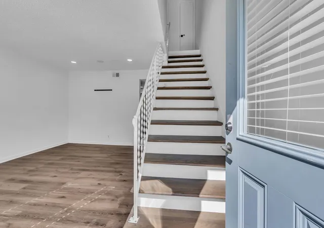 Photo 2 of Single family home for sale at 1724 Nubell St, Nashville, TN 37208 | MLS# 3627673 | Listing updated on 2026-10-28