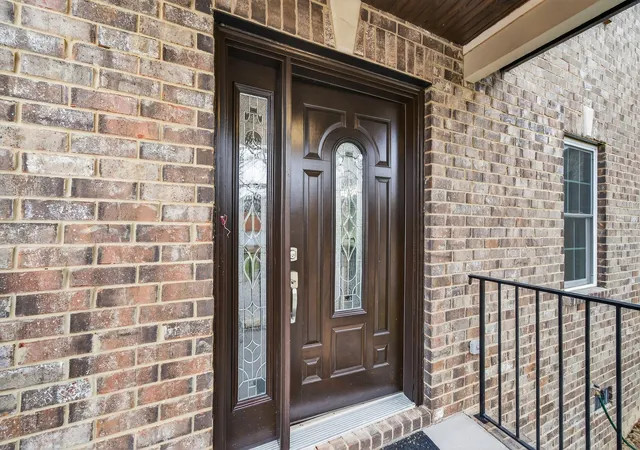 Photo 3 of Single family home for sale at 6709 Autumn Oaks Dr, Brentwood, TN 37027 | MLS# 3529464 | Listing updated on 2026-09-19