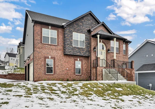 Photo 4 of Single family home for sale at 292 Cardinal Creek, Clarksville, TN 37040 | MLS# 3529180 | Listing updated on 2026-08-30