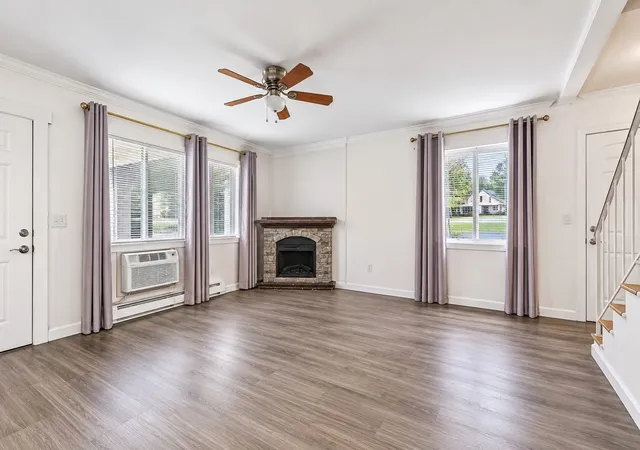 Photo 2 of Condo for sale at 550 Harding Pl #B107, Nashville, TN 37211 | MLS# 3598746 | Listing updated on 2026-09-26