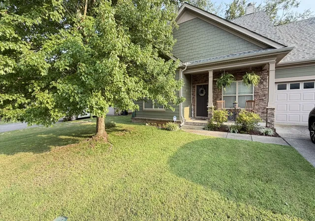 Photo 3 of Single family home for sale at 5231 Nancy Seward Dr, Murfreesboro, TN 37129 | MLS# 3529211 | Listing updated on 2026-10-08