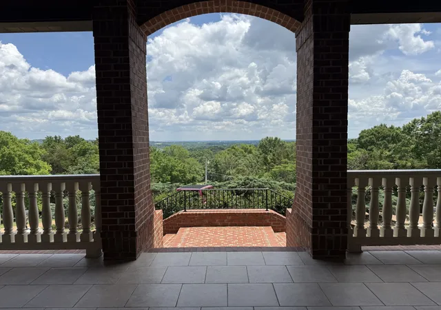 Photo 2 of Single family home for sale at 106b Timber Hills Rd, Hendersonville, TN 37075 | MLS# 3529351 | Listing updated on 2026-09-13