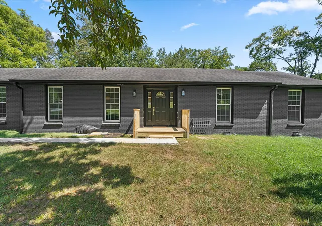 Photo 3 of Single family home for sale at 648 Gaylemore Dr, Goodlettsville, TN 37072 | MLS# 3529267 | Listing updated on 2026-09-26