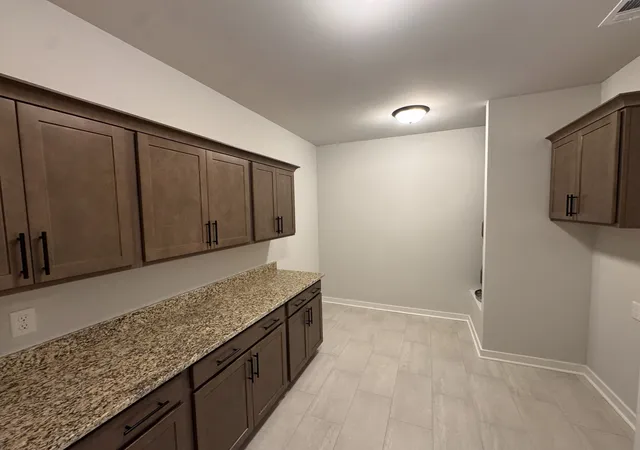 Photo 3 of Townhouse for sale at 520 W Foxrun, Springfield, TN 37172 | MLS# 3615592 | Listing updated on 2026-10-09