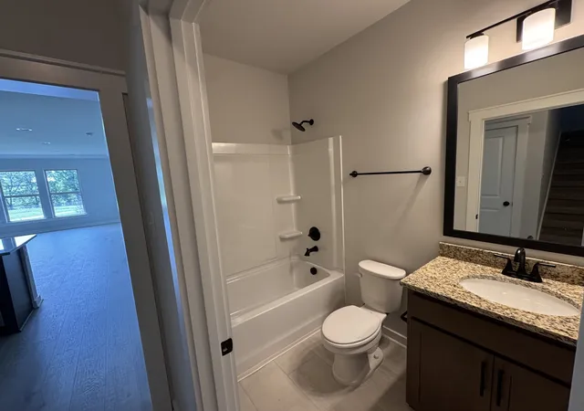 Photo 4 of Townhouse for sale at 520 W Foxrun, Springfield, TN 37172 | MLS# 3615592 | Listing updated on 2026-10-09
