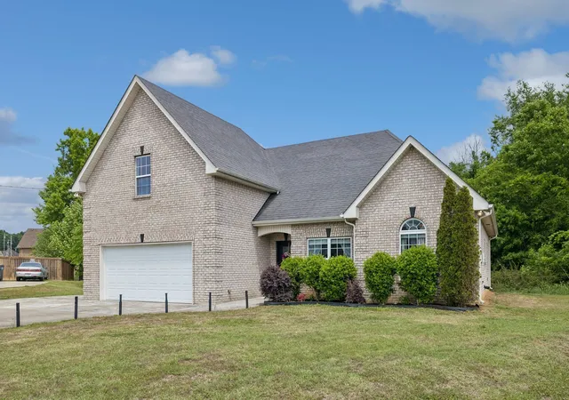 2nd image of 506 Fallacy Ct, Murfreesboro, TN 37129 | MLS# 3529546