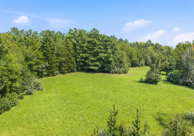 Photo 3 of Single family home for sale at 140 Butler Rd, Parsons, TN 38363 | MLS# 3542738 | Listing updated on 2026-09-07