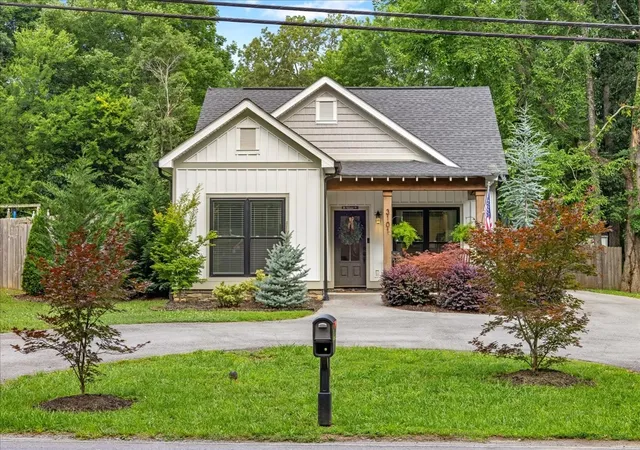 Photo 3 of Single family home for sale at 3101 Peerless Rd Nw, Cleveland, TN 37312 | MLS# 3529560 | Listing updated on 2026-09-17