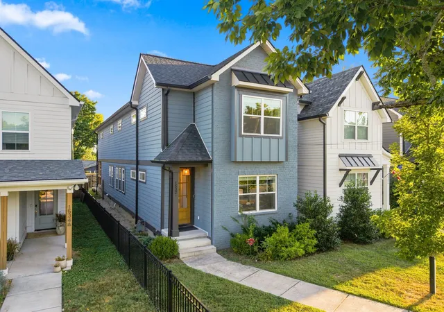 Photo 1 of Single family home for sale at 1532b Straightway Ave, Nashville, TN 37206 | MLS# 3592210 | Listing updated on 2026-10-22