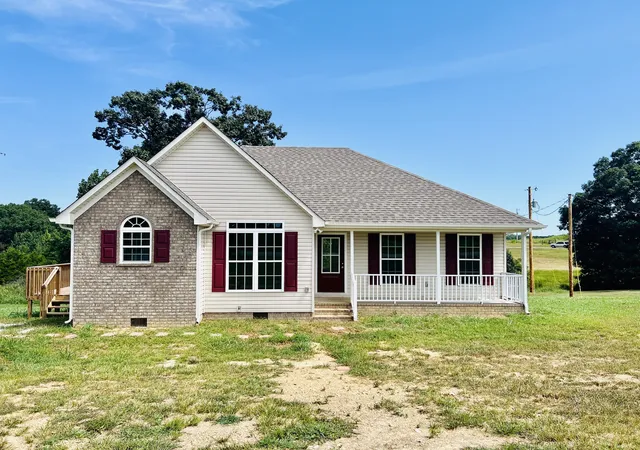 Single family home for sale at 1456 Jackson Holw Rd, Goodspring, TN 38460 | MLS# 3529733